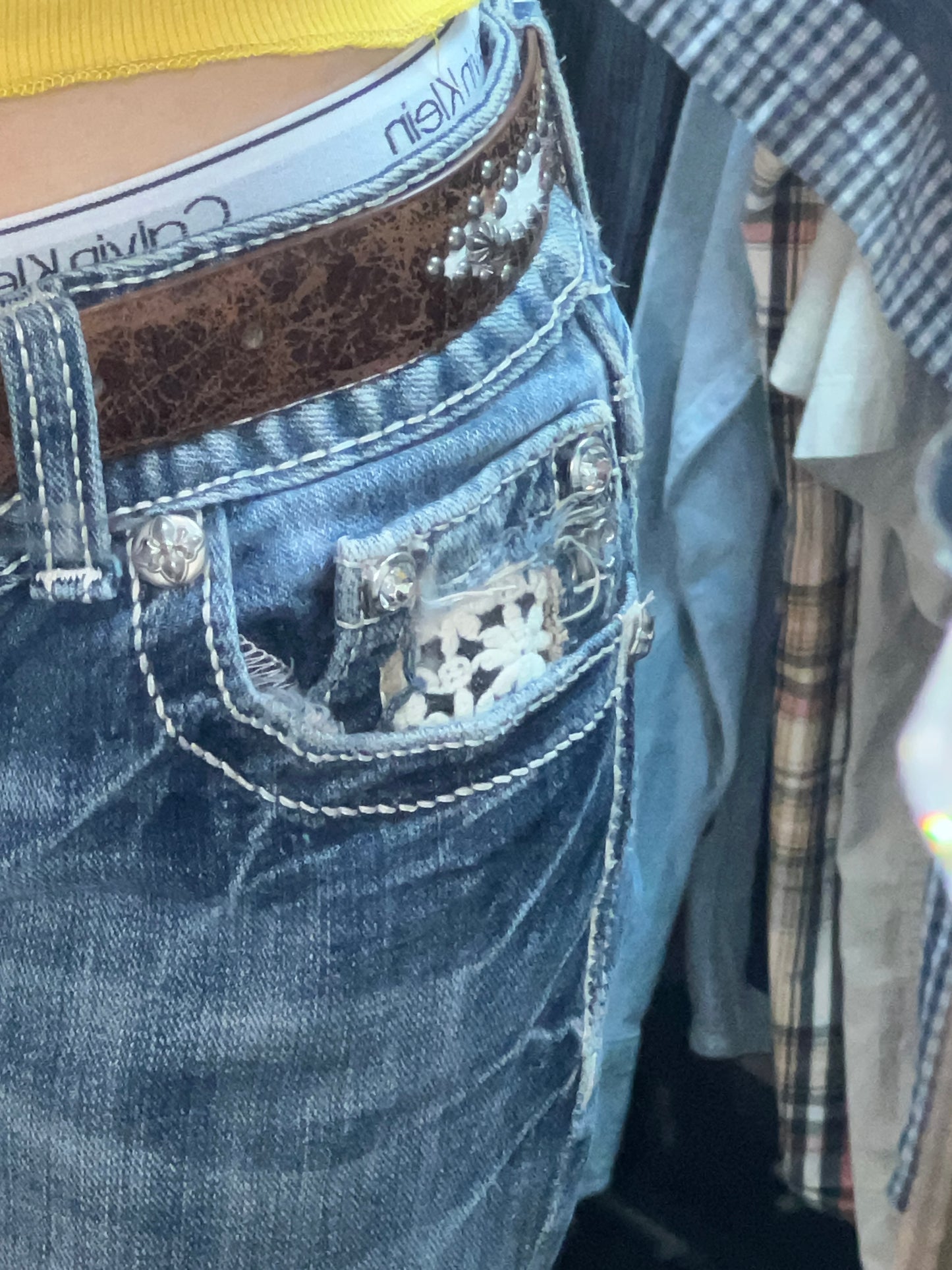 Y2K vtg floral lace shorts