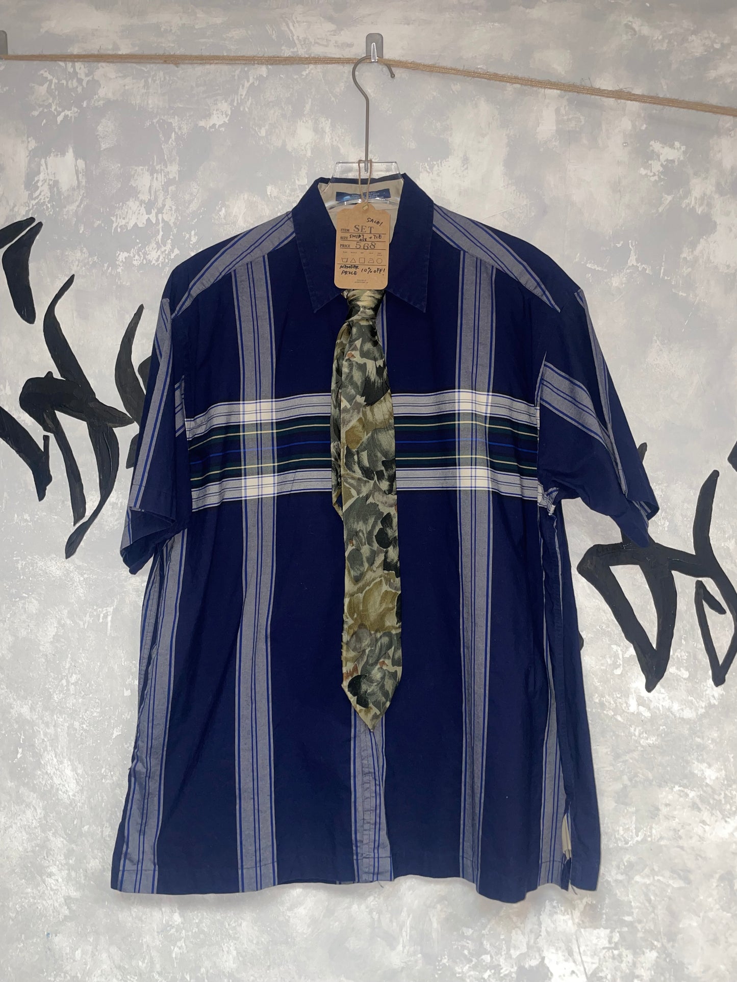 Vintage Set (Tommy Shirt + Tie)