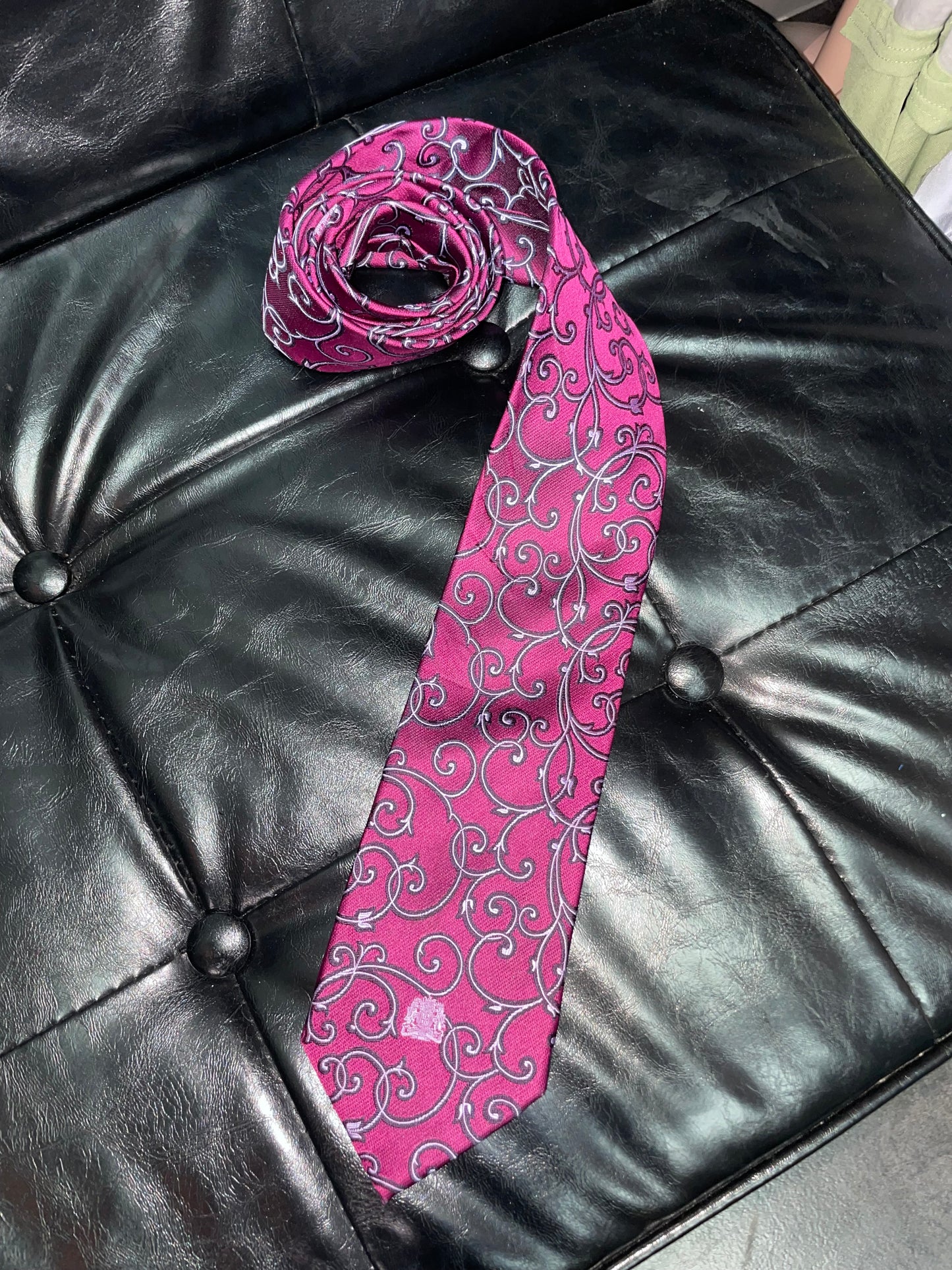 Vintage Floral Tie
