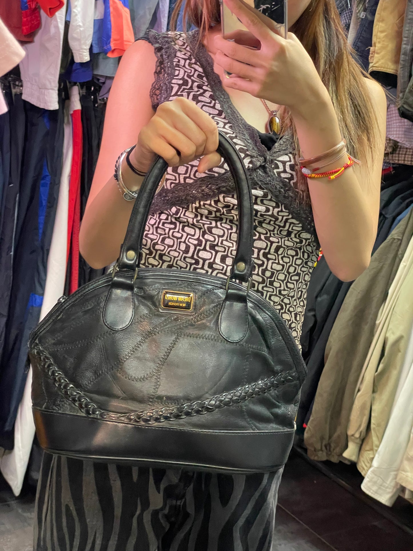 Vtg leather handbag