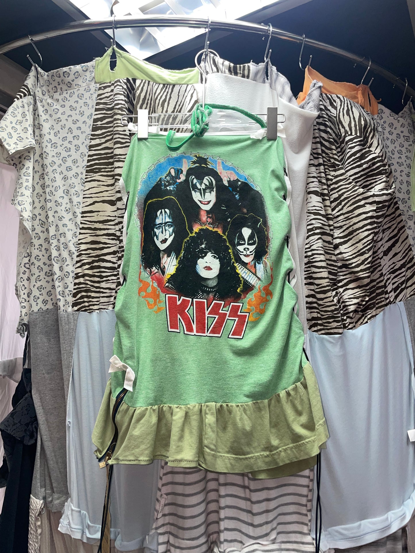 Y2K vtg Kiss Tee Remake Dress