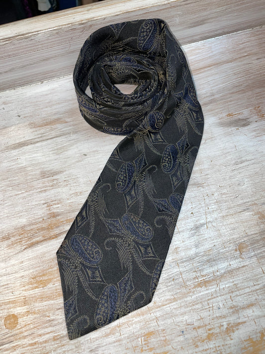 Vintage Floral Tie