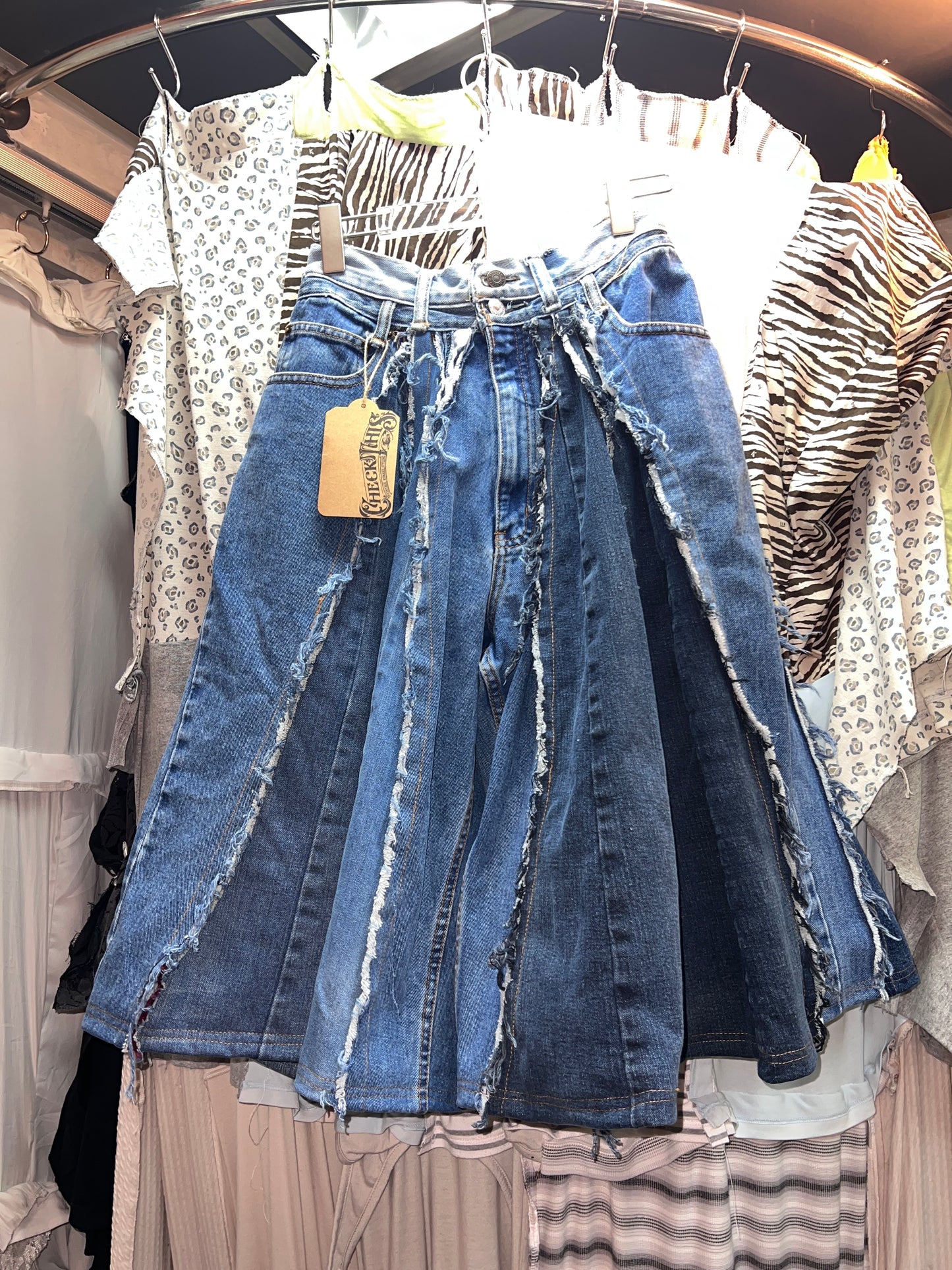 Remake Vintage Jorts (Triangle) 26” #JORT001