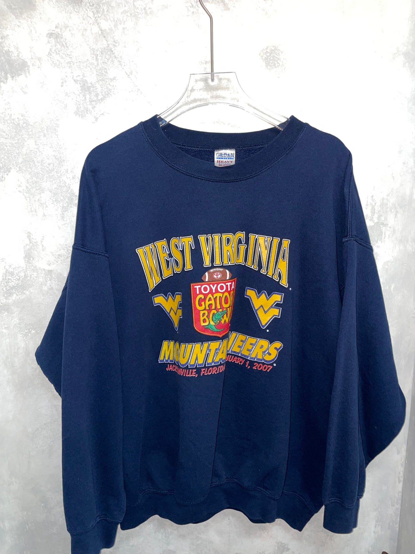 Vtg Big Print Sweatshirt (XL)