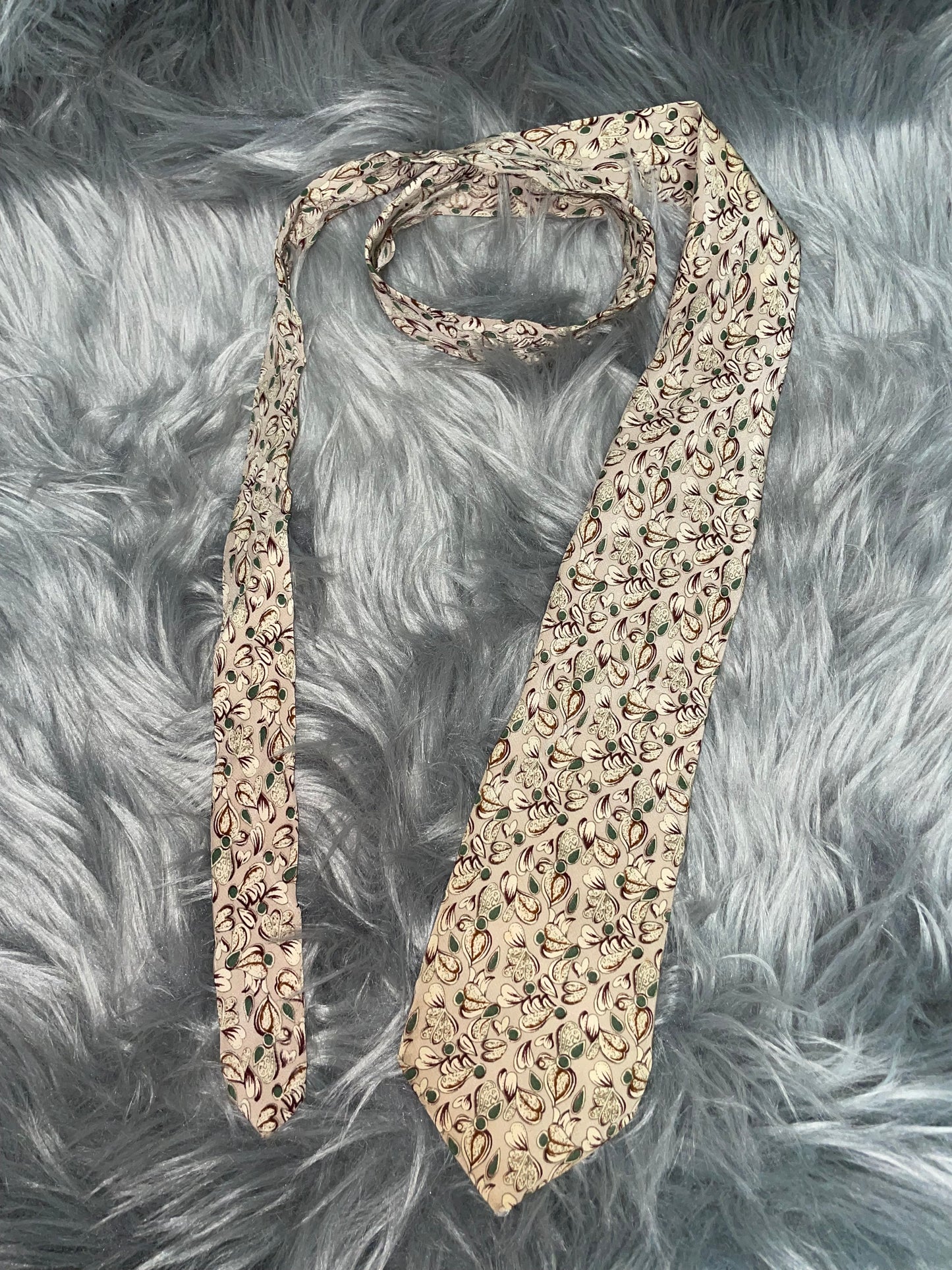 Vintage Patterned Tie