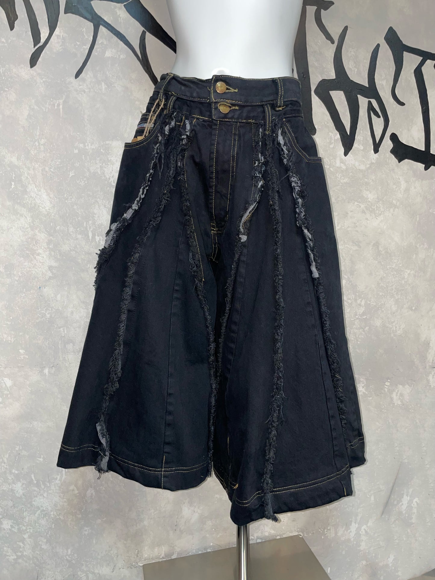 Remake Vintage Jorts (Triangle) #JORTBR01