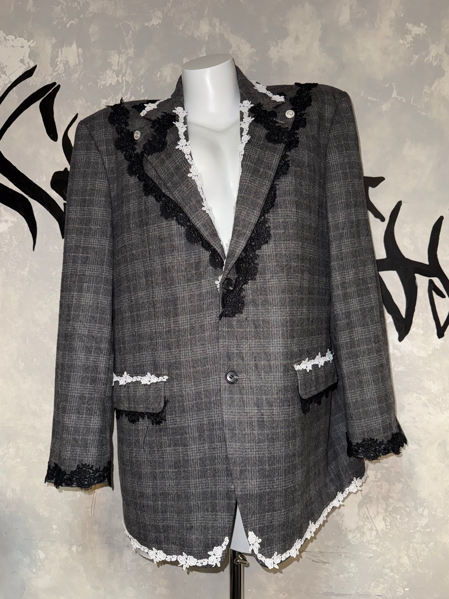 Remake Lace Blazer