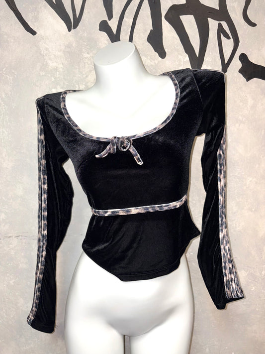 KR Lace Top (Long Sleeve)