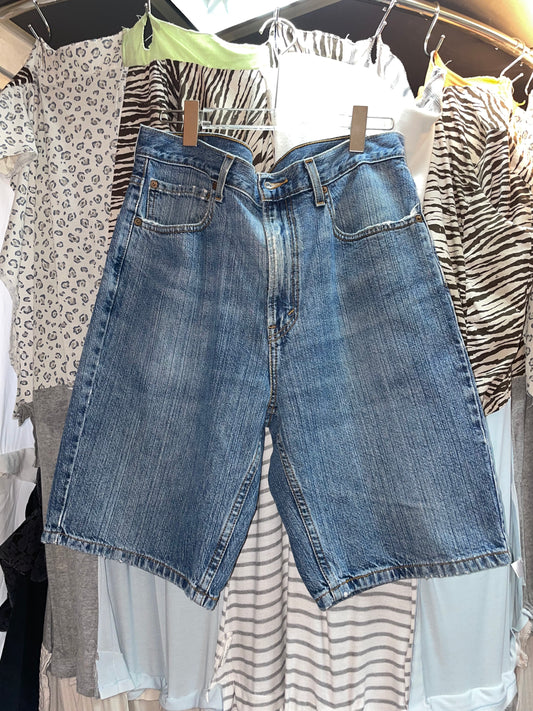 Levi’s Vintage Jorts 33”
