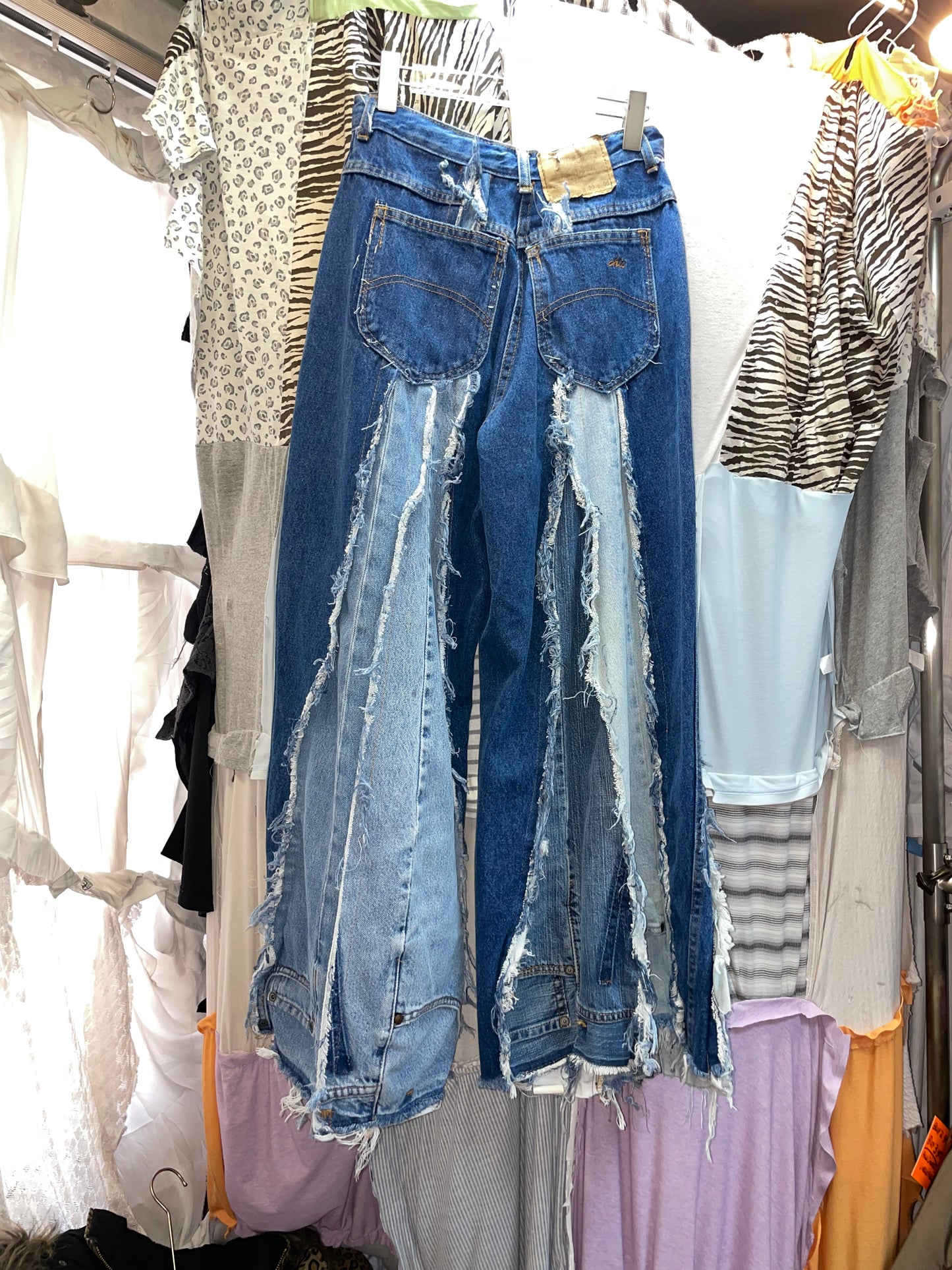 Remake Vintage Jeans (Triangle) 28” #REJTRI053