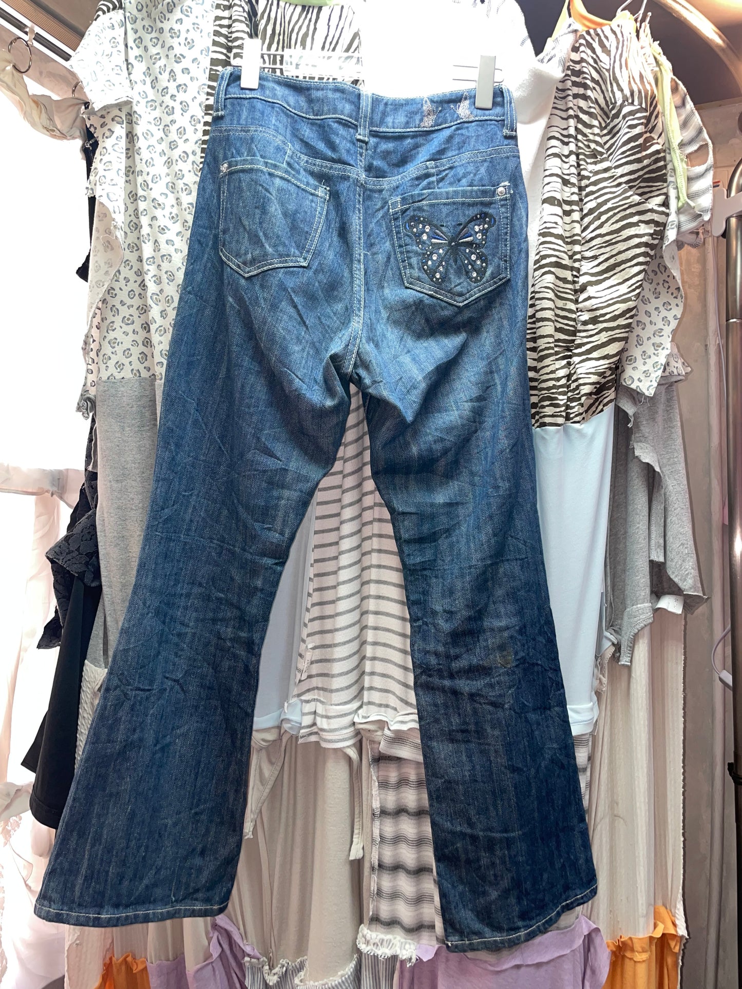 Y2K Flared Jeans 28”