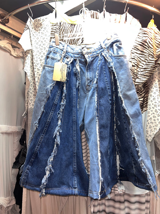 Remake Vintage Jorts (Triangle) 31” #JORT004