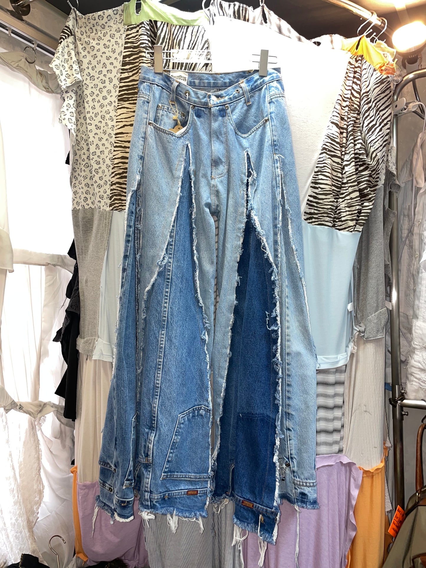 Remake Vintage Jeans (Triangle) 29” #REJTRI051