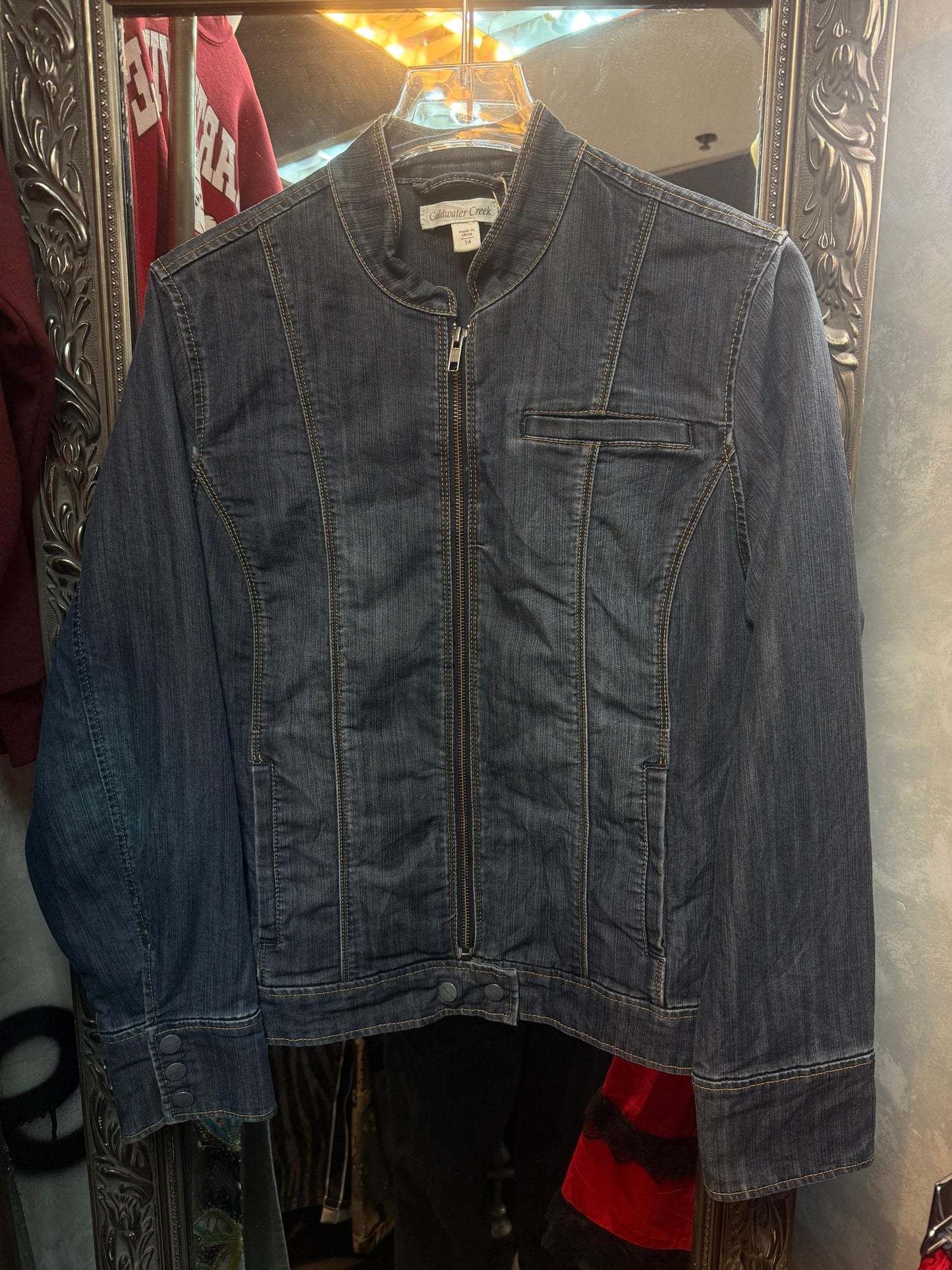 Vtg denim jacket L